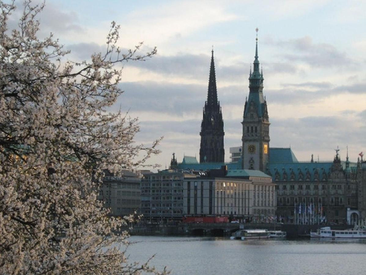 Pension Am Rathaus Hamburg Ngoại thất bức ảnh