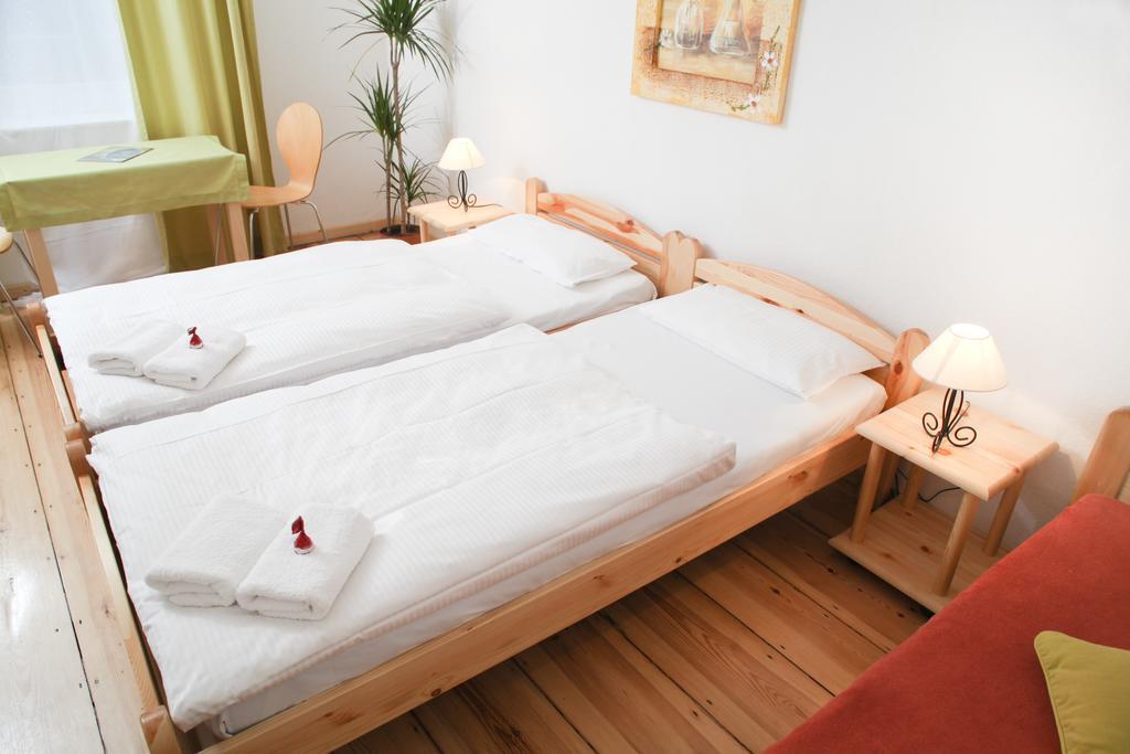 Pension Am Rathaus Hamburg Ngoại thất bức ảnh